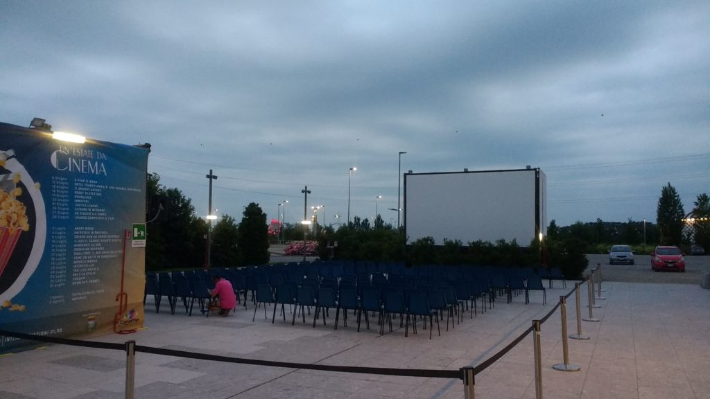 cinema arene estive dirive-in centro commerciale  Il Centro Arese